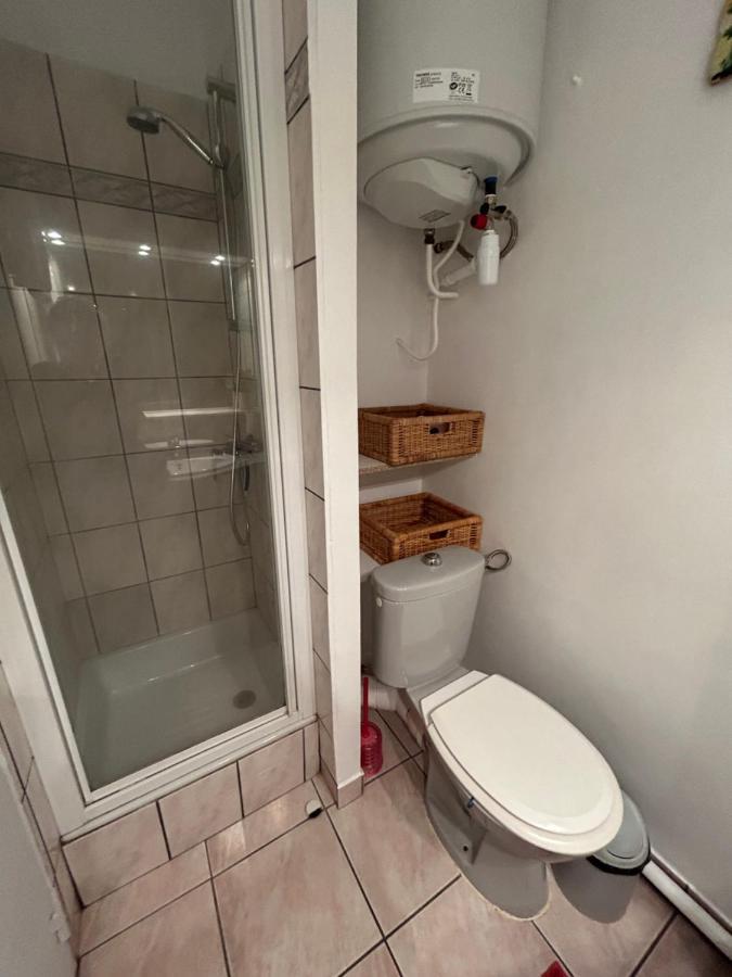 Studio Vue Mer Situe A Cote De La Plage Quartier Des Quilles แซ็ต ภายนอก รูปภาพ